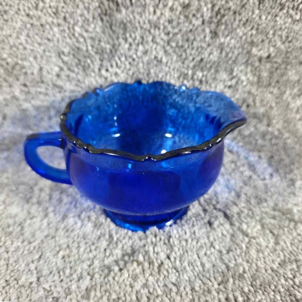 L.E. Smith‎ Glass Mt. Pleasant Cobalt Blue Creamer Glass with Handle